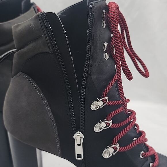 STEVE MADDEN KAREY ANKLE BOOTS BLACK SUEDE ZIP CLOSURE LACE-UPS 10 NWOB - Picture 9 of 16